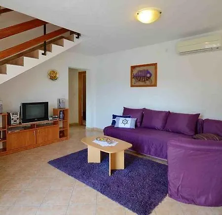 House Ratko 1260 *